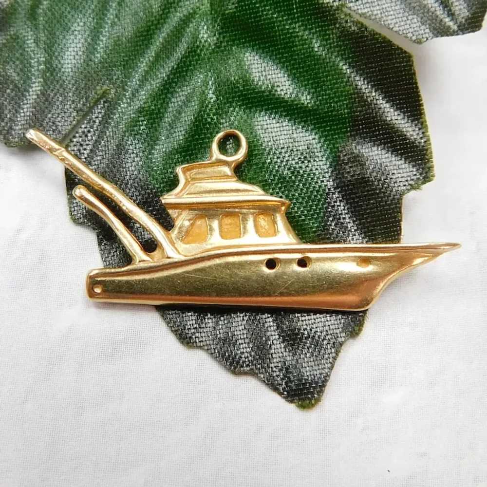 Vintage Sport Fishing Boat Charm 14K Yellow Gold - image 2