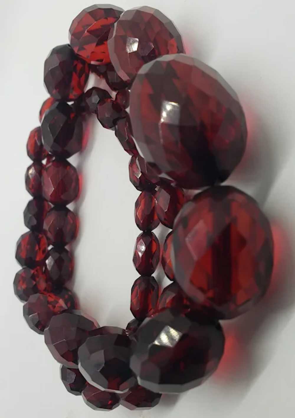 Vintage Faceted Cherry Amber Faturan Bakelite Bea… - image 8