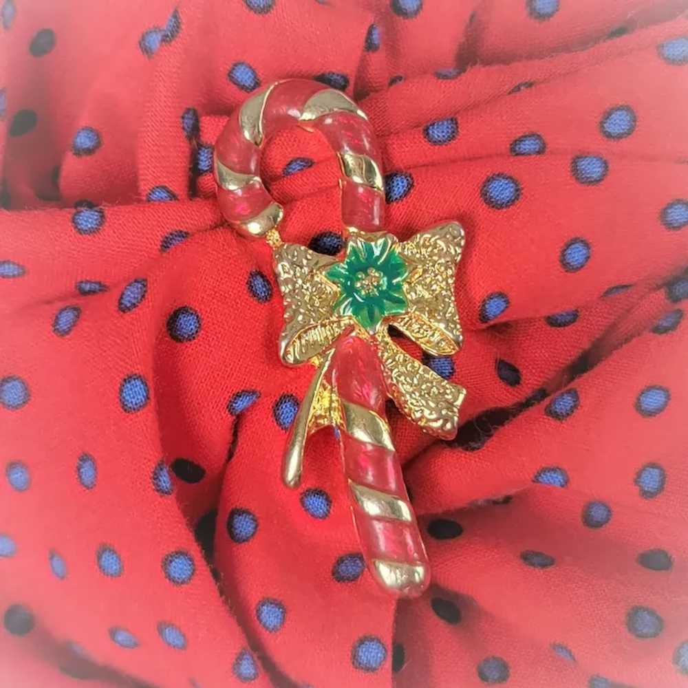 Candy Cane Enameled Holiday Brooch by AAI - image 9