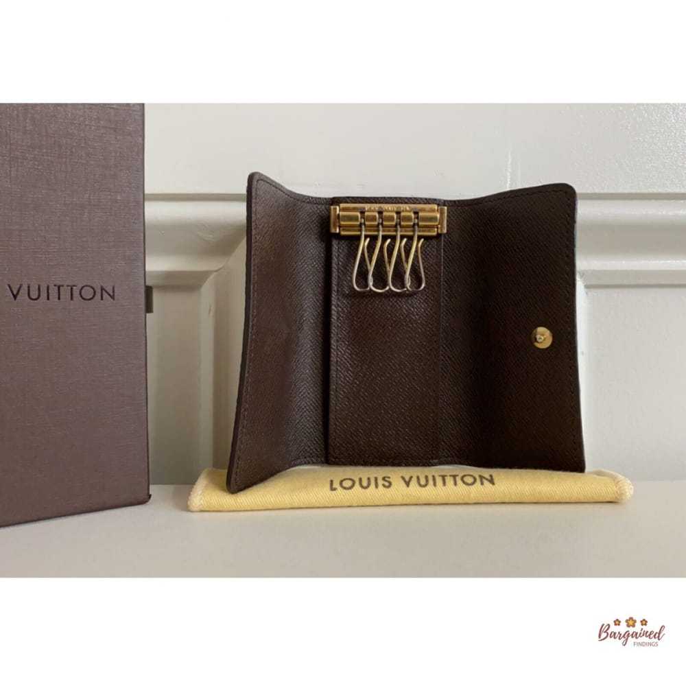 Louis Vuitton Flore leather key ring - image 10