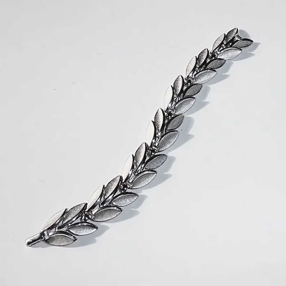 Trifari Sculptural Silver Tone Bracelet - image 2