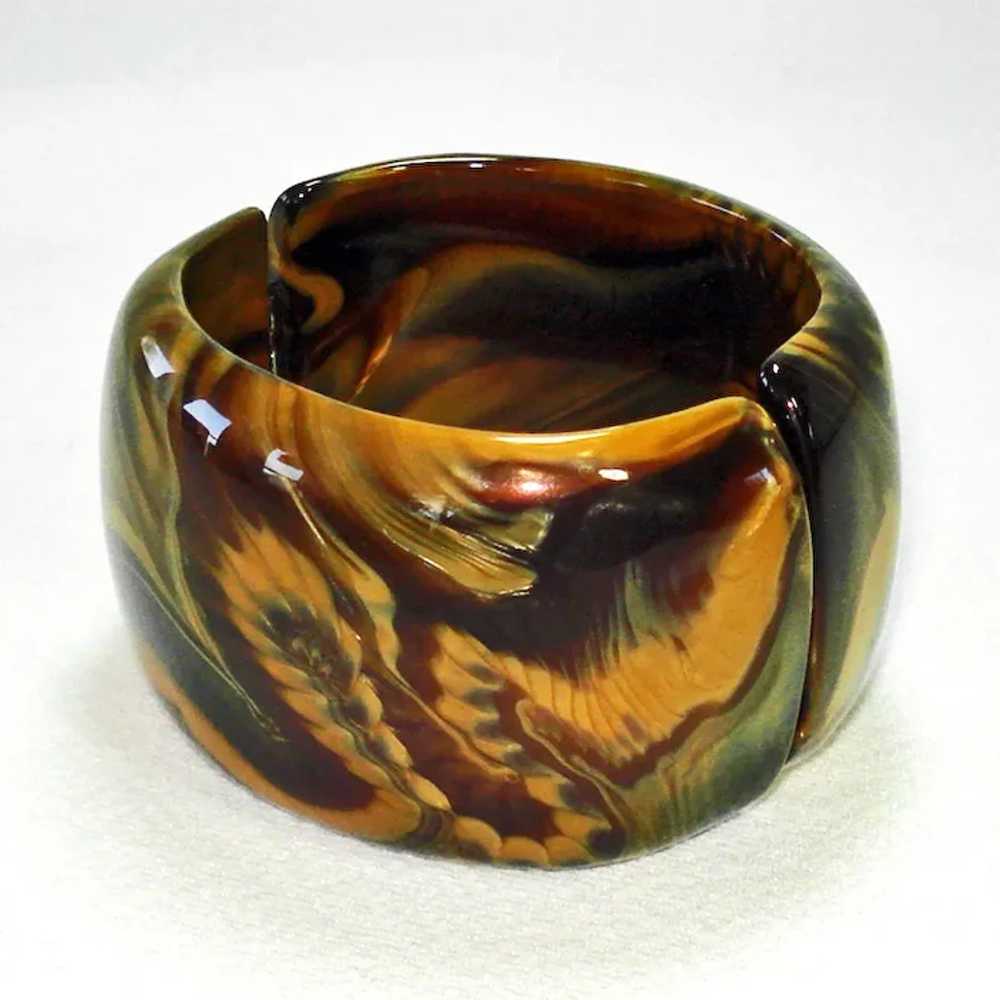 Lucite Swirled Caramel Mocha Wide Clamper Bracelet - image 3