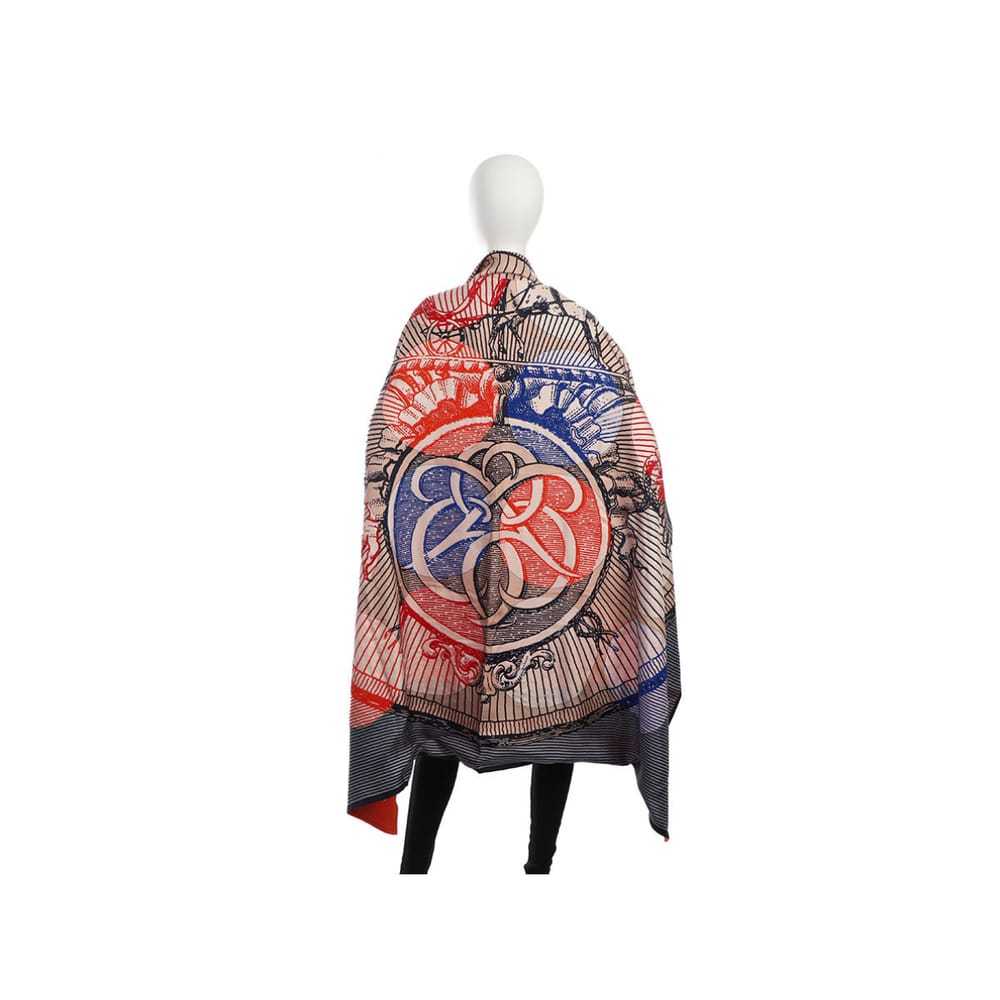 Hermès Châle 140 silk stole - image 6