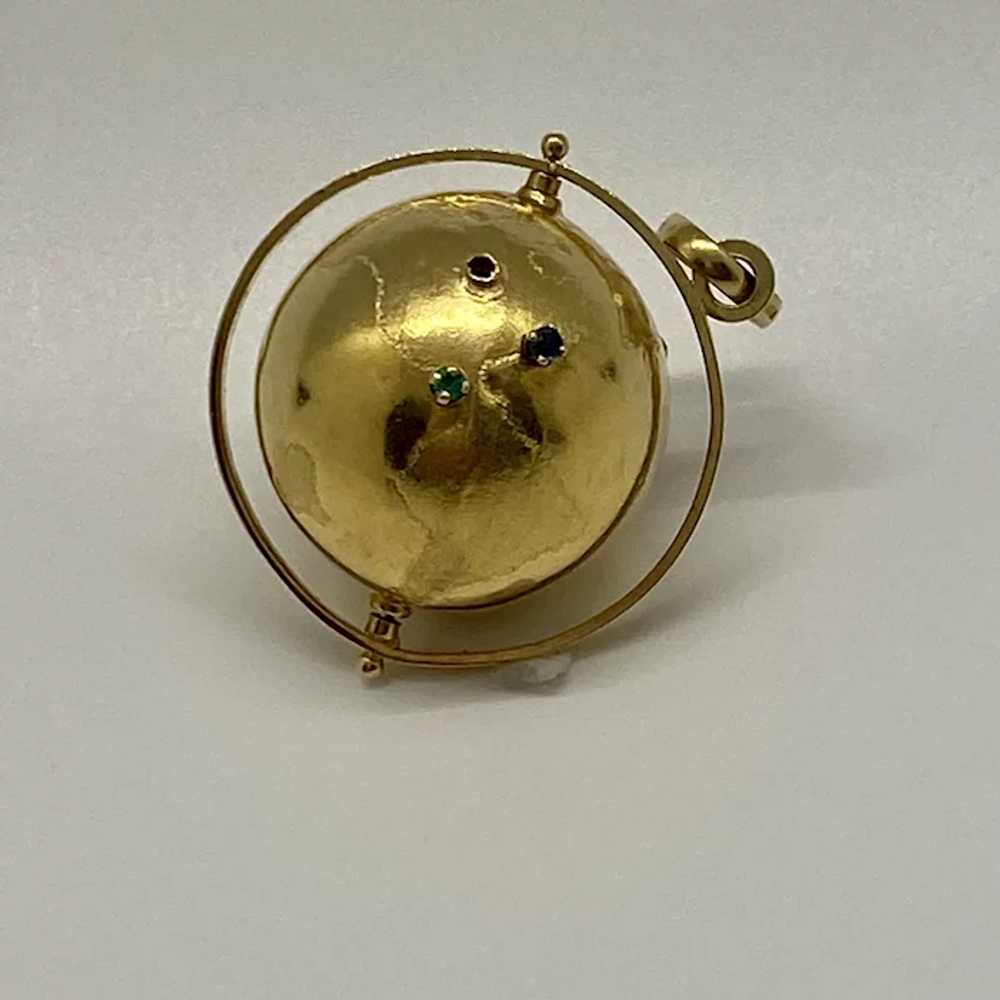 BIG Jeweled Globe Vintage Moving Charm 18K Gold 1… - image 2