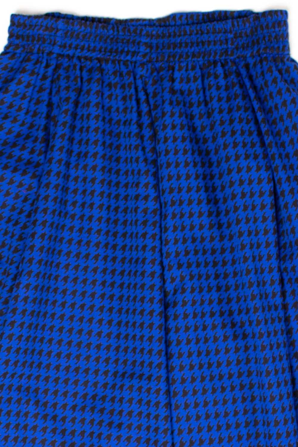 Vintage Black & Blue Houndstooth Midi Skirt - image 1