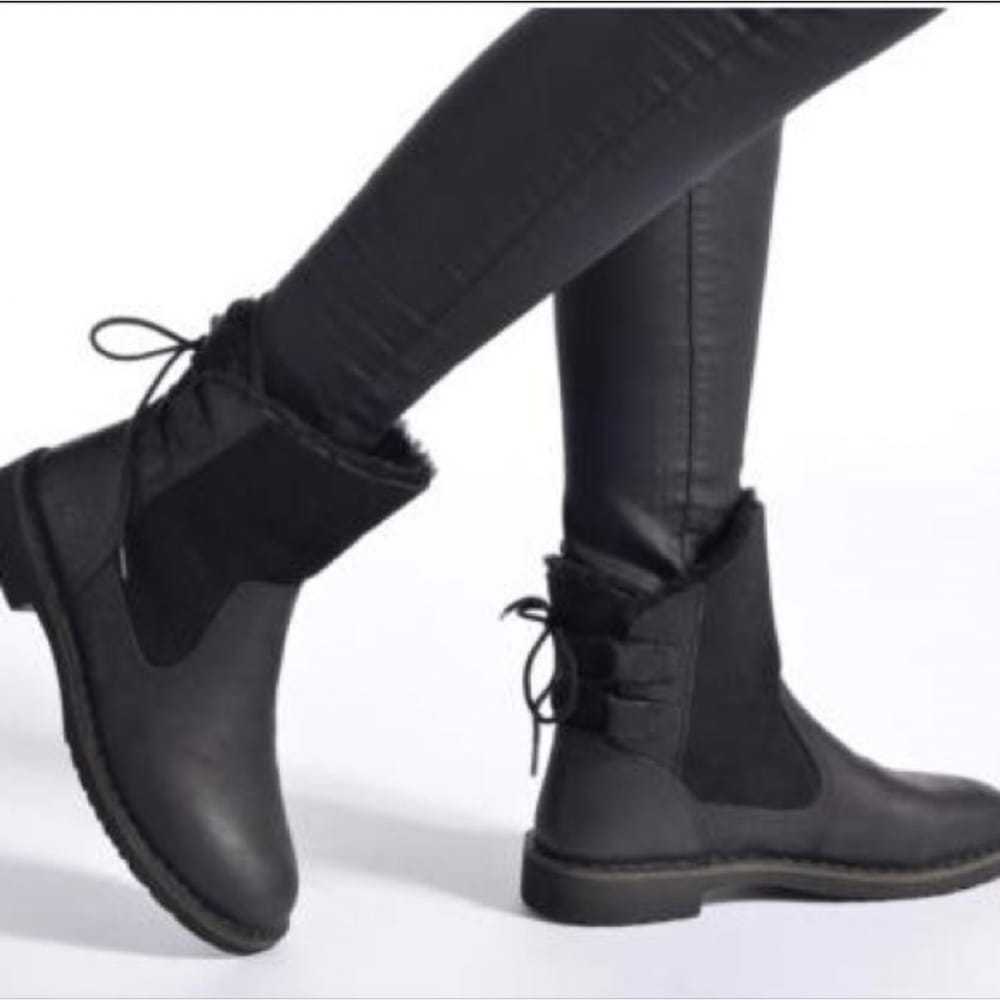 Ugg Shearling lace up boots - image 3