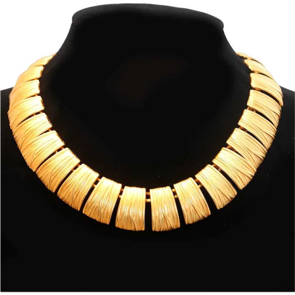 Gilded Wavy Link Choker Necklace by Anne Klein, 1… - image 1