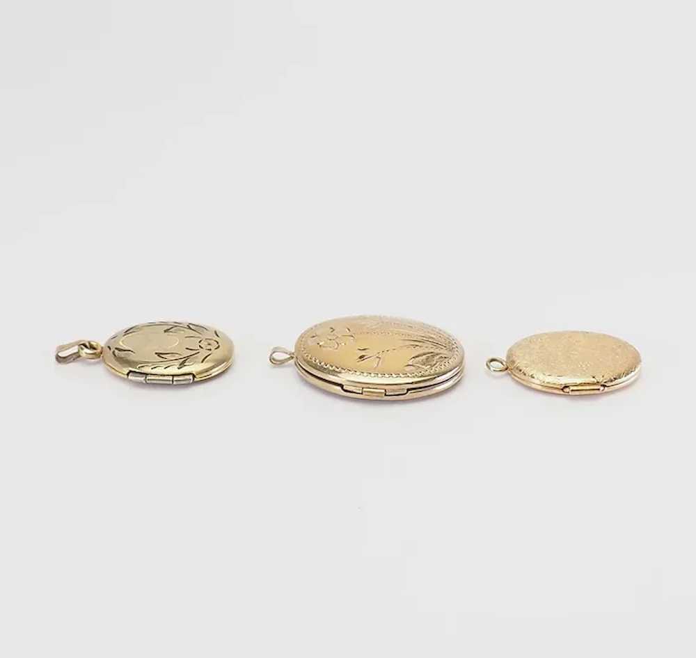Three 3 vintage gold filled oval picture lockets … - image 2