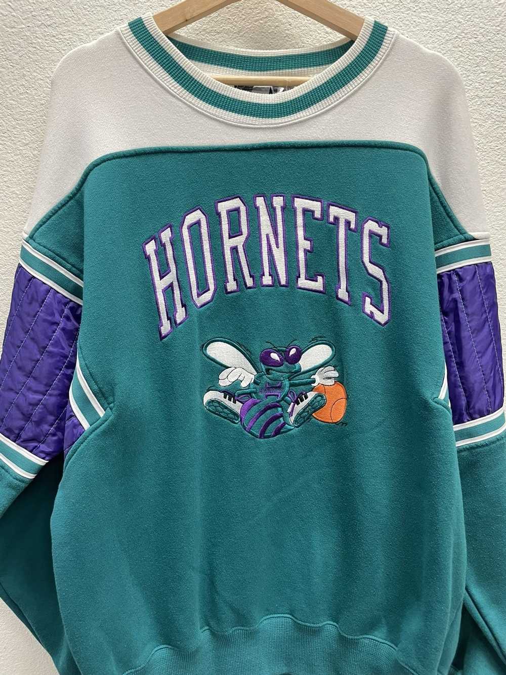 Starter × Vintage Vintage Charlotte Hornets Crewn… - image 2