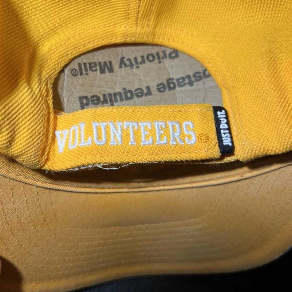Nike × Tennessee Volunteers Ncaa × Vintage Nike T… - image 4