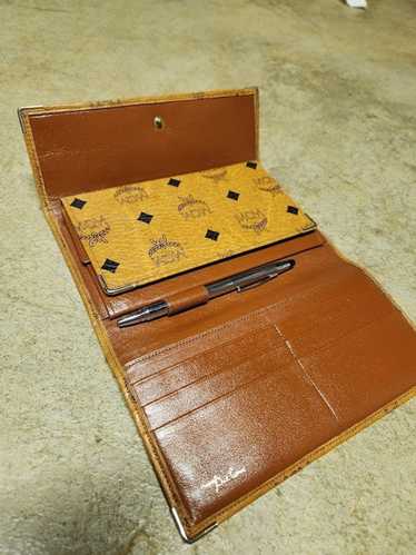 MCM 70's 3 Fold Wallet set