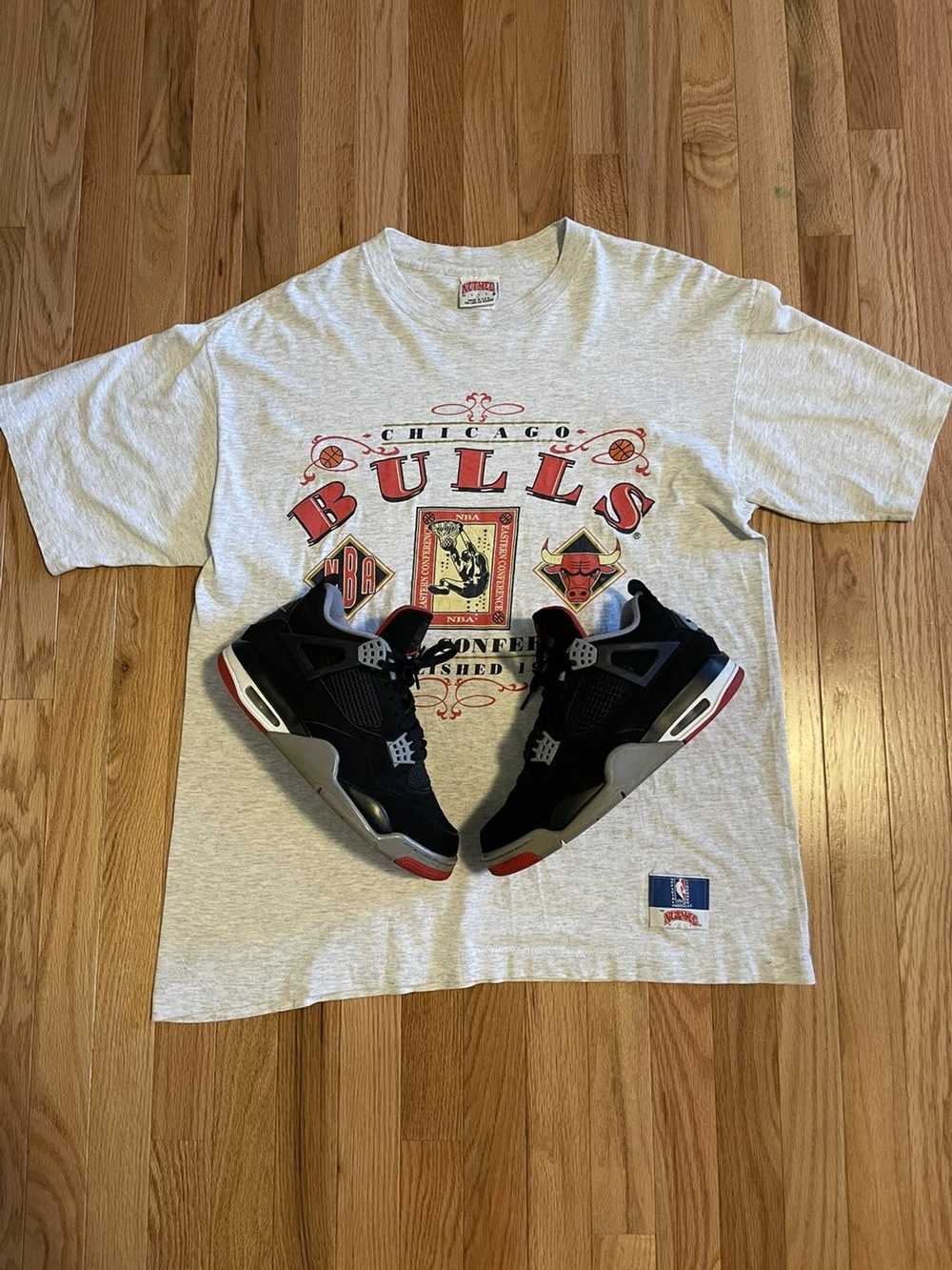 Vintage 90's Chicago Bulls Nutmeg T-Shirt – CobbleStore Vintage