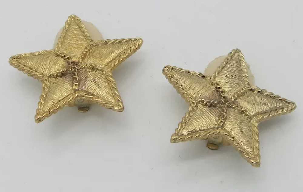 Carol Dauplaise Star Earrings Gold tone Clip ons - image 2