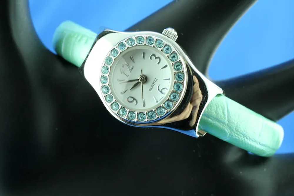 Avon August Birthstone Watch New in Box - image 4