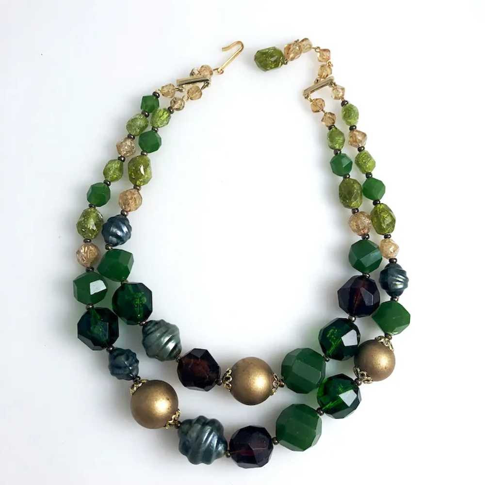 Green Lucite Double Strand Necklace & Earrings - … - image 3