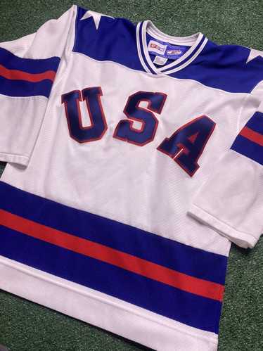 Ccm × NHL × Vintage Team USA Official Hockey Jerse