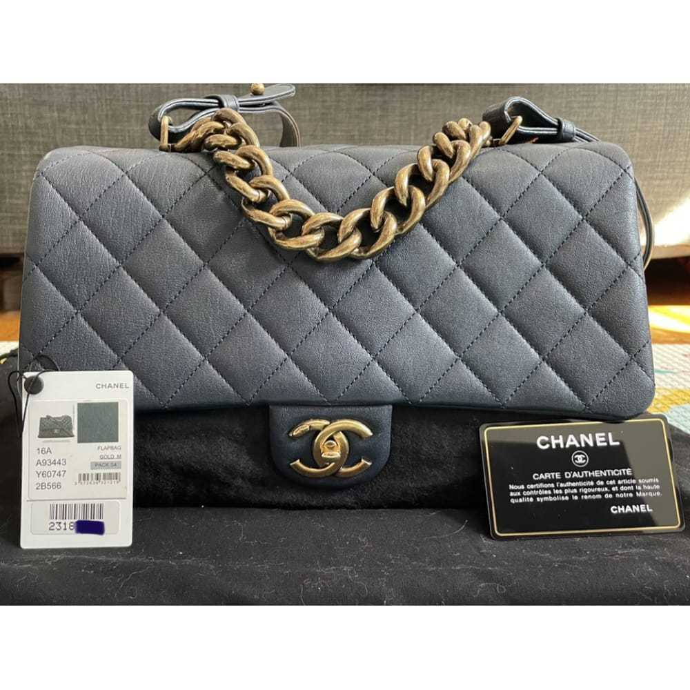 Chanel Trapezio leather handbag - image 6