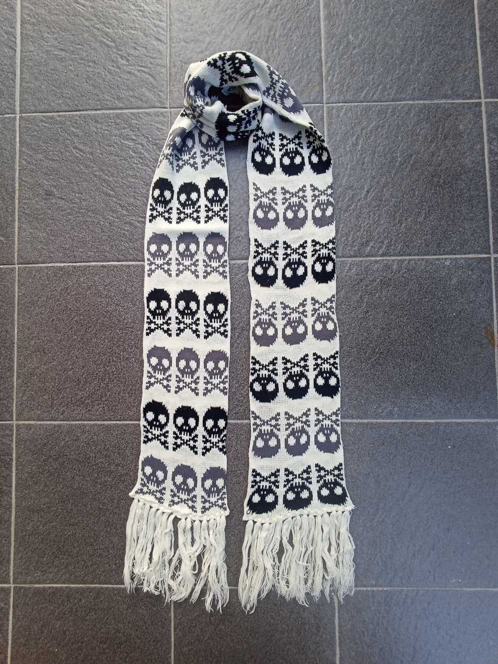 Other × Skulls × Streetwear Skull scarf design -S… - image 1
