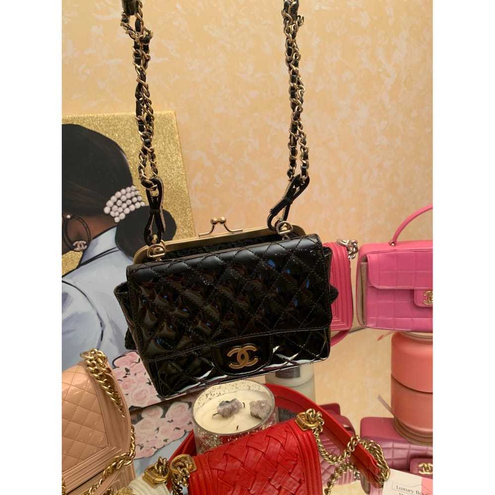 Chanel Vanity patent leather handbag - image 10
