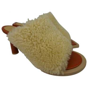 Jacquemus Shearling sandals - image 1