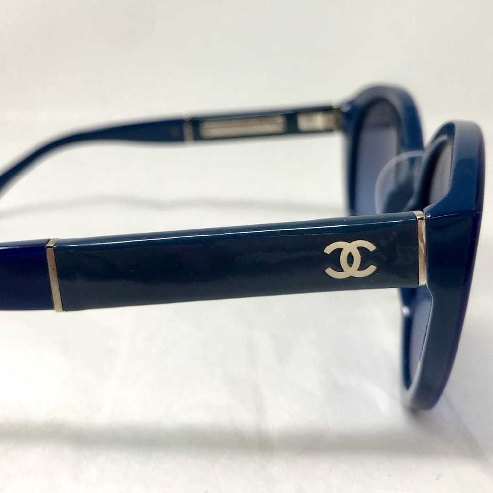 Chanel Oversized sunglasses - image 10