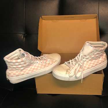 Pink straye checkered pink white high top womens 9