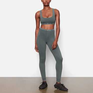 Skims Leggings