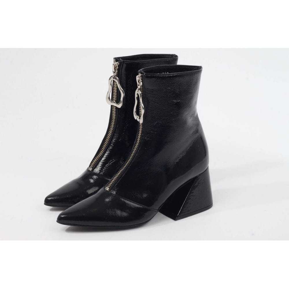 Yuul Yie Patent leather ankle boots - image 5