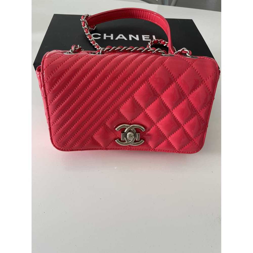 Chanel Coco boy patent leather handbag - image 2