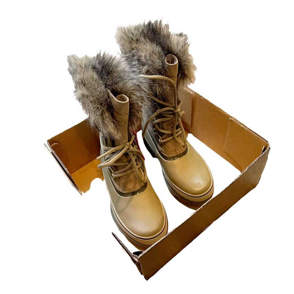 Sorel Leather boots - image 11