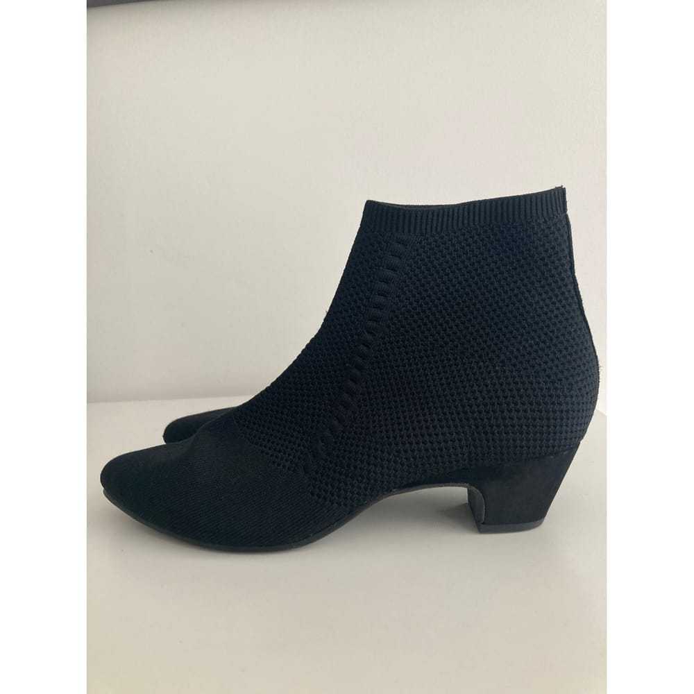 Eileen Fisher Cloth ankle boots - image 3