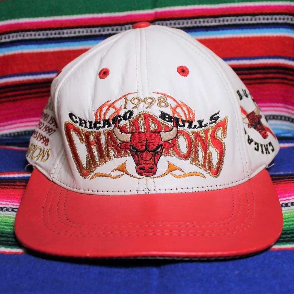 Vintage Chicago Bulls 96 championship cap, Men's Fashion, Watches