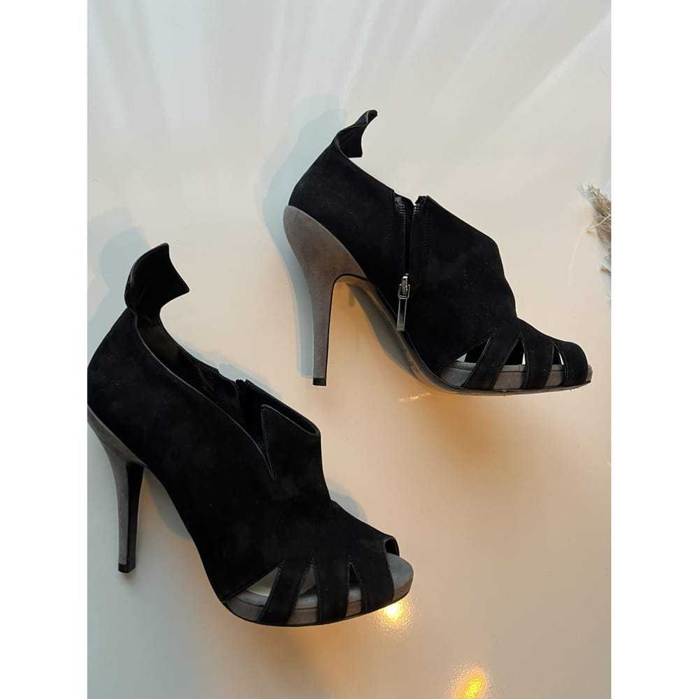Dior Velvet ankle boots - image 9