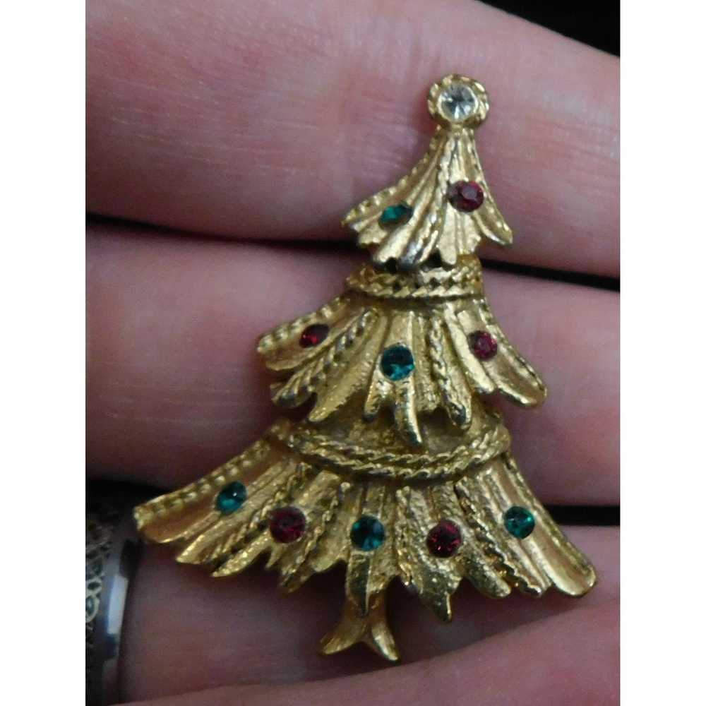 Other Vintage Gold Christmas Tree Brooch - image 2