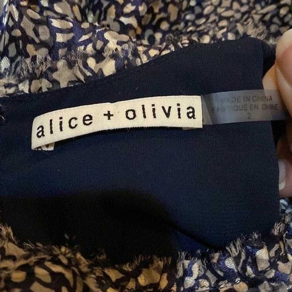 Alice + Olivia Alice + Olivia Cold Shoulder Flora… - image 4