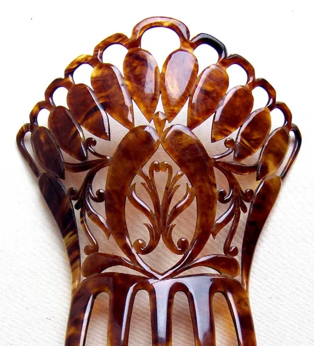 Victorian faux shell hair comb large Spanish styl… - image 3