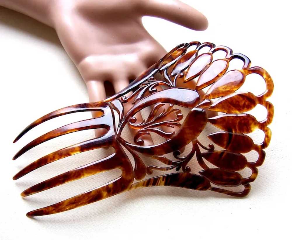Victorian faux shell hair comb large Spanish styl… - image 9