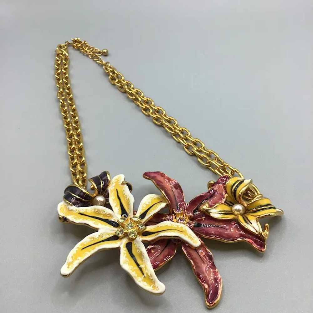 KJL Lilies Necklace Enamel Over Gold Tone Gorg St… - image 3