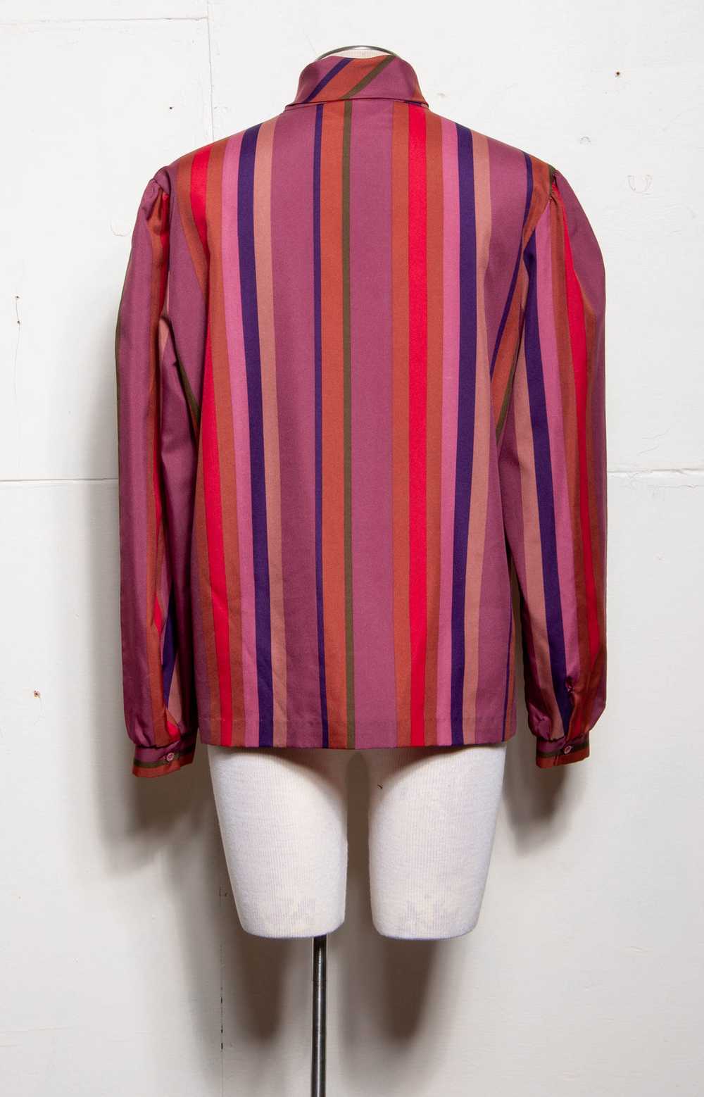 SHIP N SHORE 80S RED AND PURPLE STRIPED BLOUSE W … - image 6