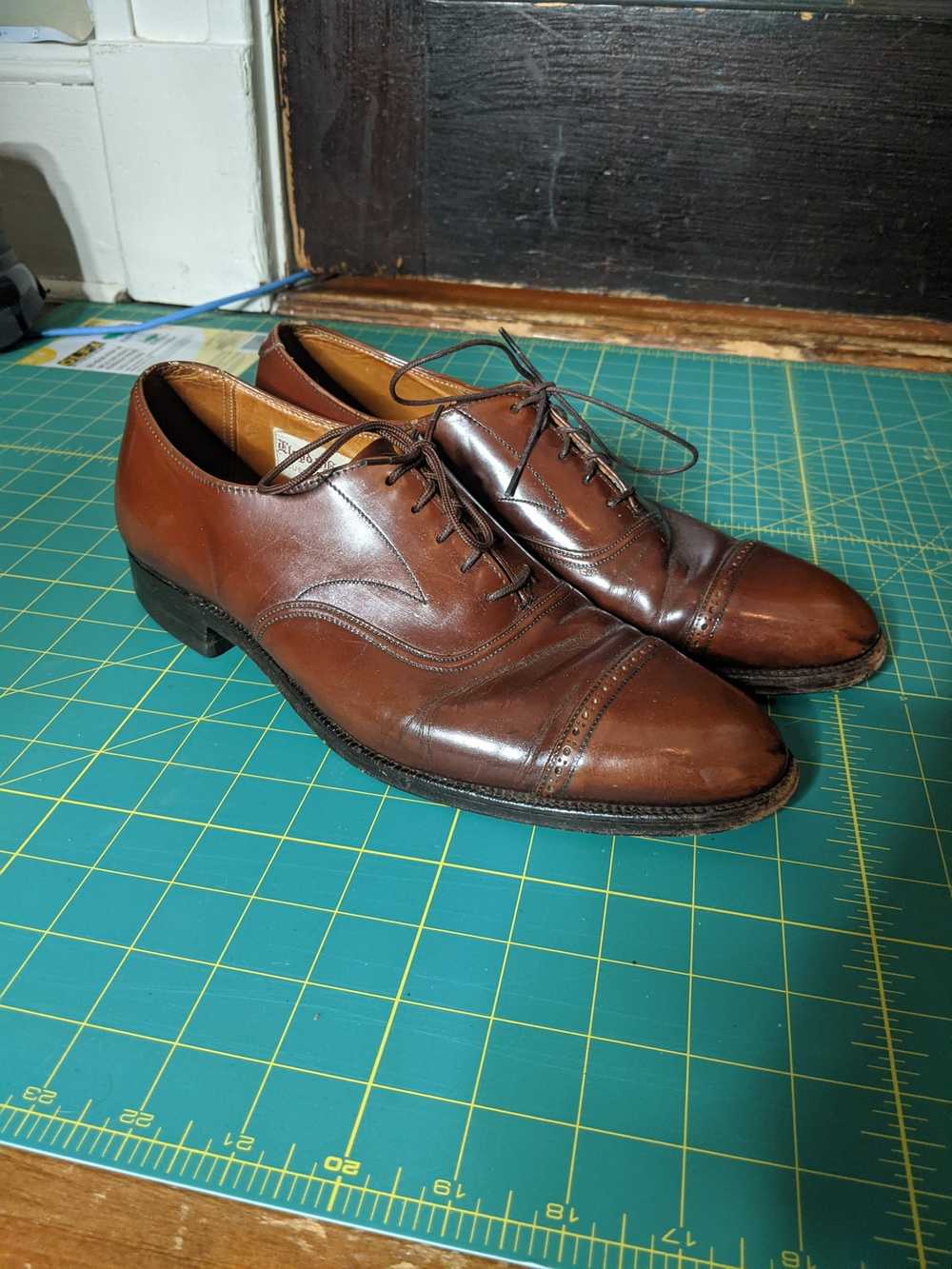 Custom × Vintage Lloyd & Haig custom leather Yale… - image 9