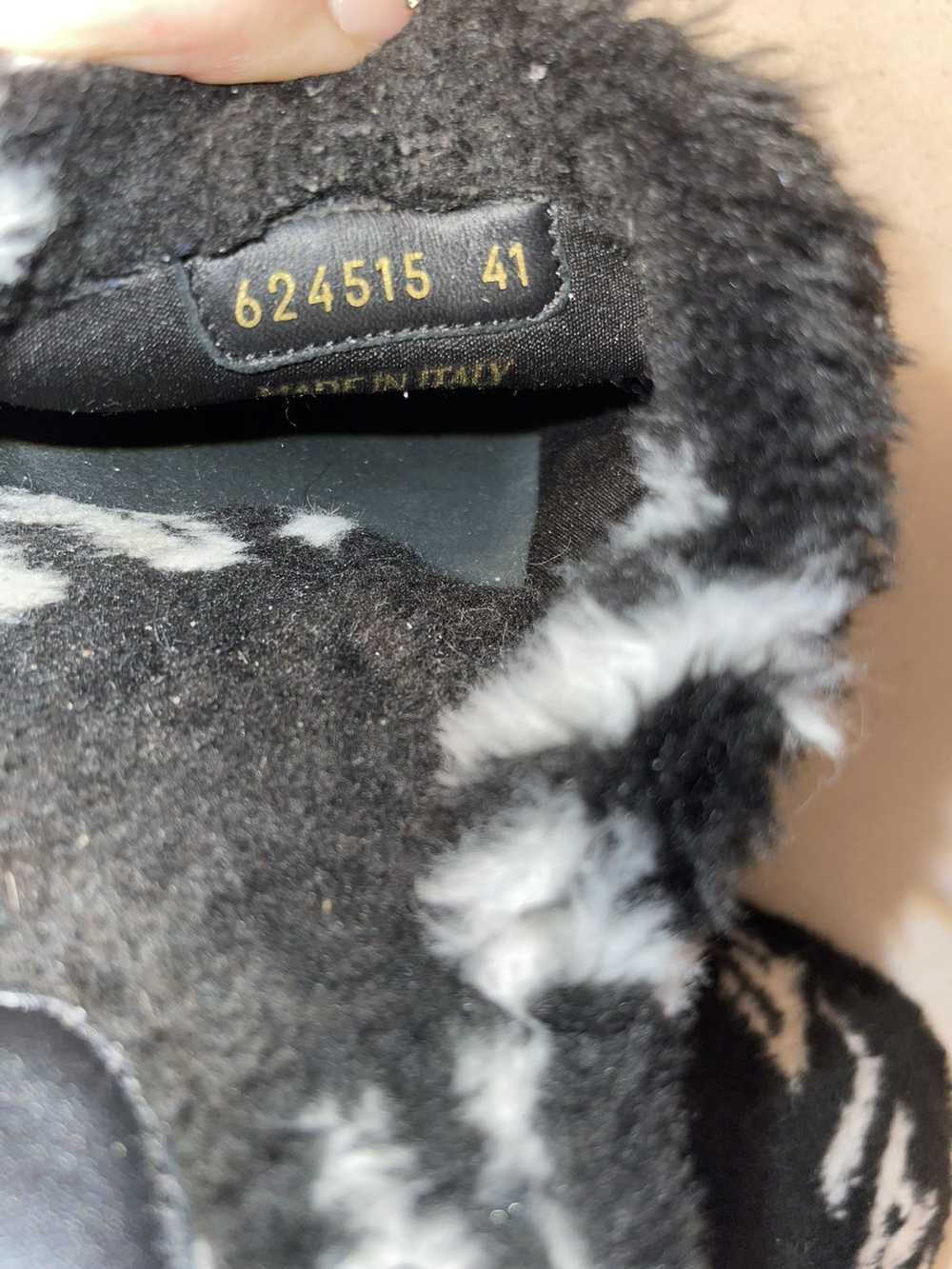 Balenciaga faux fur logo slippers - image 5