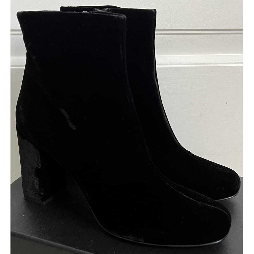 Saint Laurent Velvet ankle boots - image 6