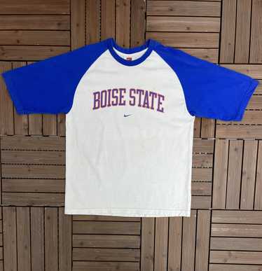  Boise State Broncos Victory Vintage White T-Shirt : Sports &  Outdoors