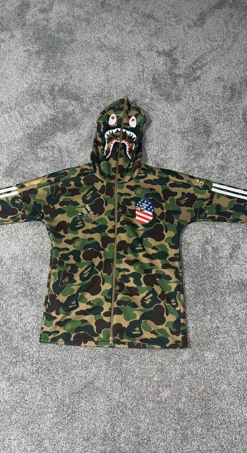 Adidas × Bape BAPE × Adidas SB Shark Hoodie Green - image 2