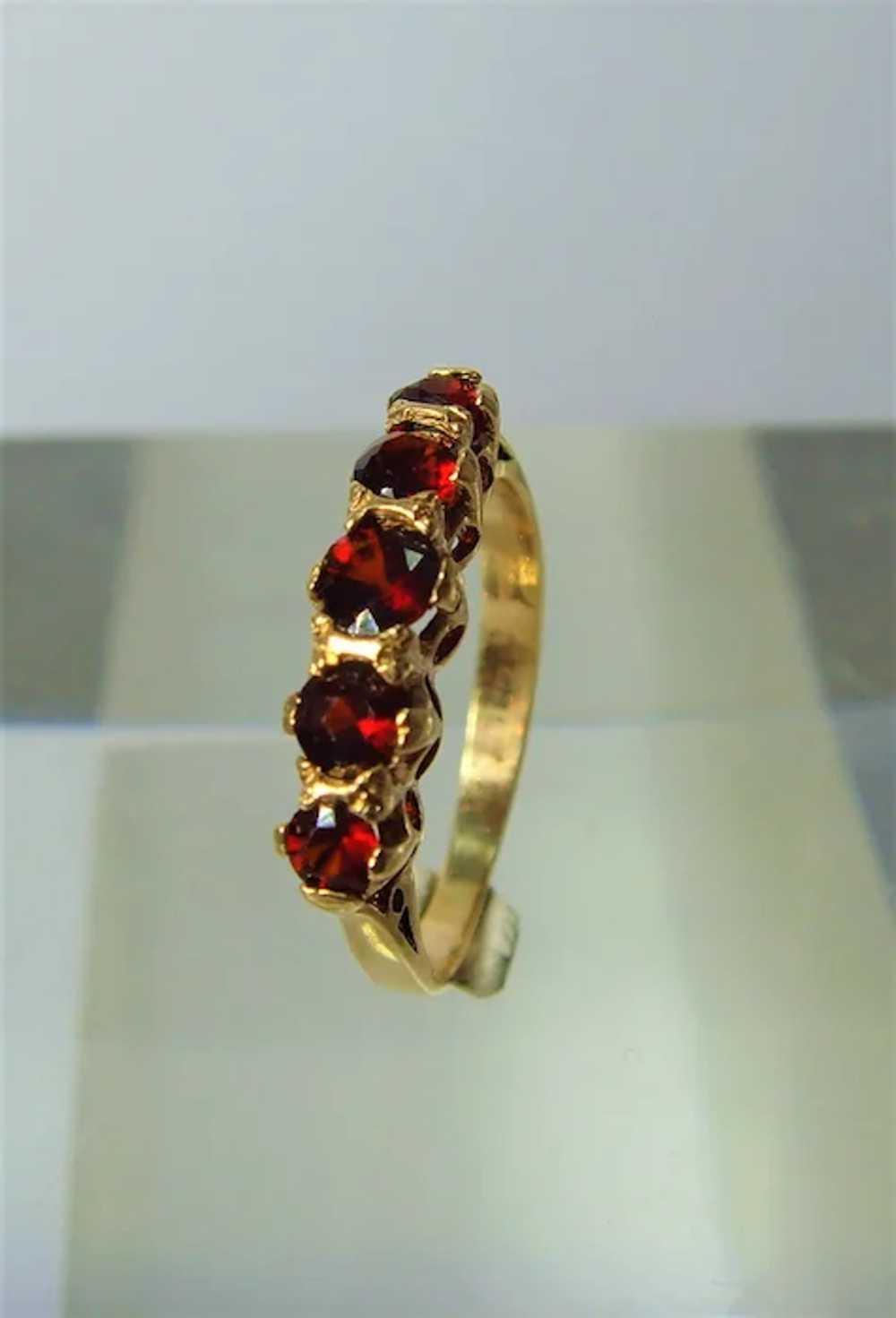 Vintage 9ct gold Garnet ring - image 5