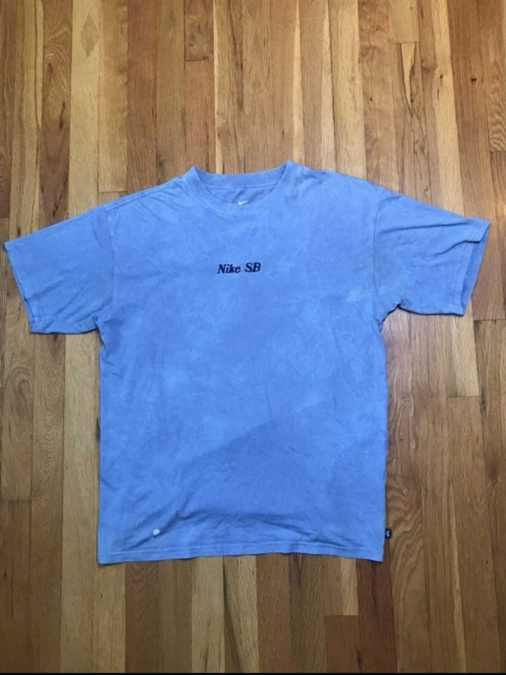 Nike Nike SB T-shirt - image 1