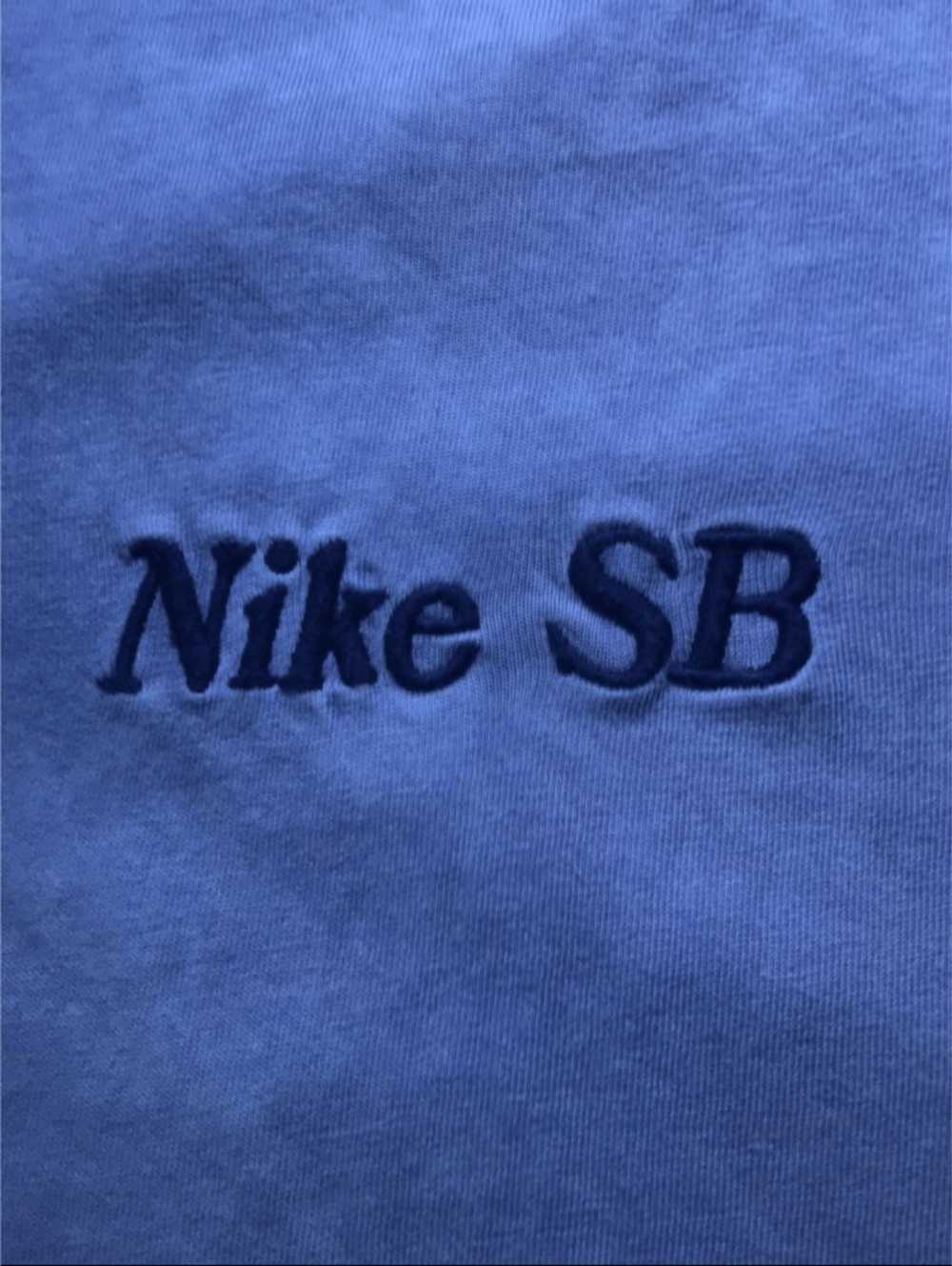 Nike Nike SB T-shirt - image 3