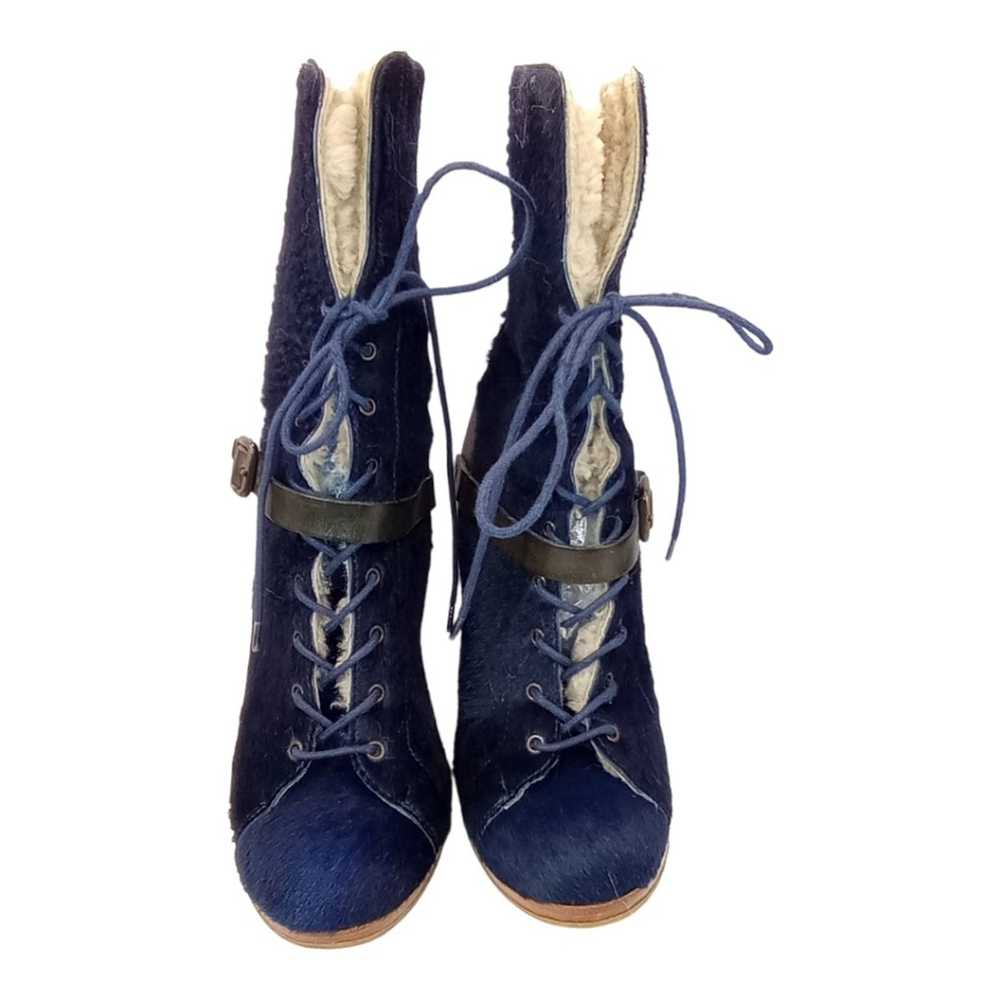 Ugg UGG Size 7 Caprera Indigo CalfHair Sheepskin … - image 3