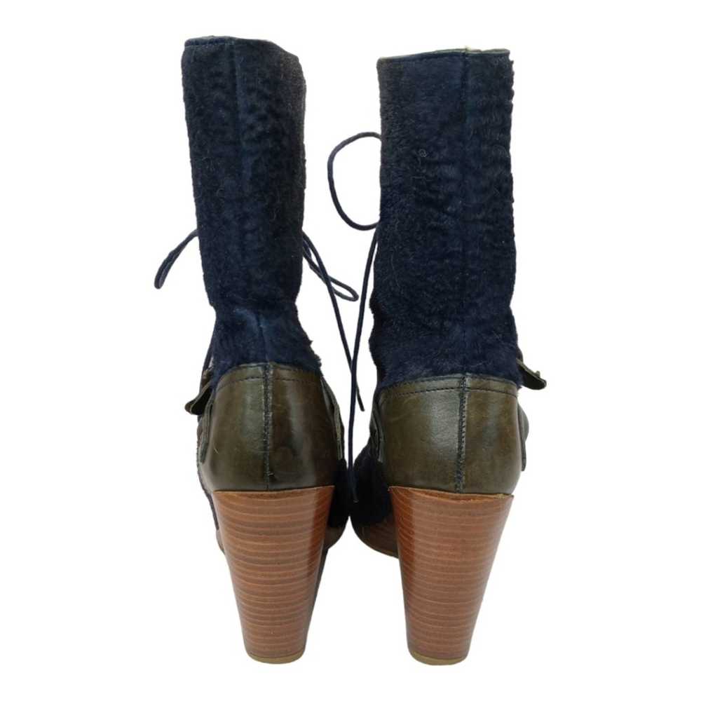 Ugg UGG Size 7 Caprera Indigo CalfHair Sheepskin … - image 4