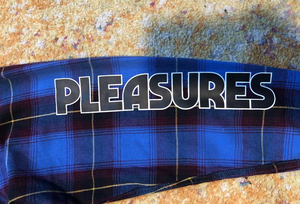 Pleasures × Streetwear Pleasures Blue Flannel Shi… - image 4
